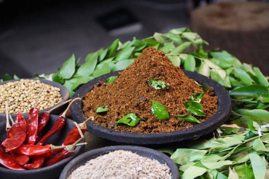 Karivepaku Podi